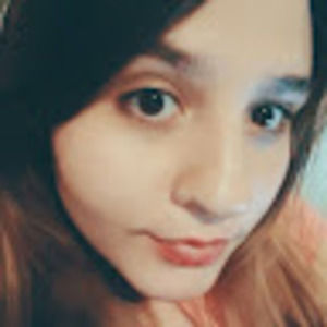 Meet your Posher, Daniela